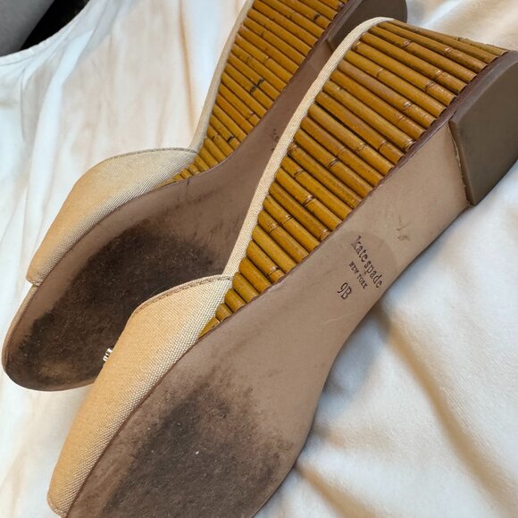 Kate Spade New York Beige Canvas Bamboo Wedge Sandals – Size 9B - Picture 2 of 4